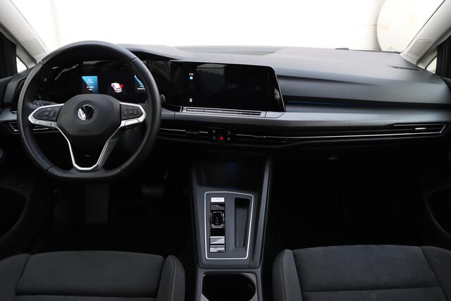 Volkswagen GOLF 1.4 TSI eHybrid Style 204pk DSG6