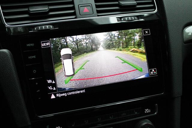 Volkswagen GOLF Variant 1.5 TSI Highline | Carplay | ACC | Camera