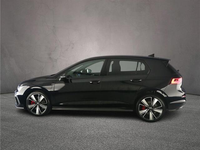 Volkswagen GOLF GTE 1.4 TSI eHybrid 245pk DSG Automaat Adaptive cruise control, LED matrix koplampen, Navigatie, Achteruitrijcamera, Stoelverwarming, Stuurwiel verwarmd