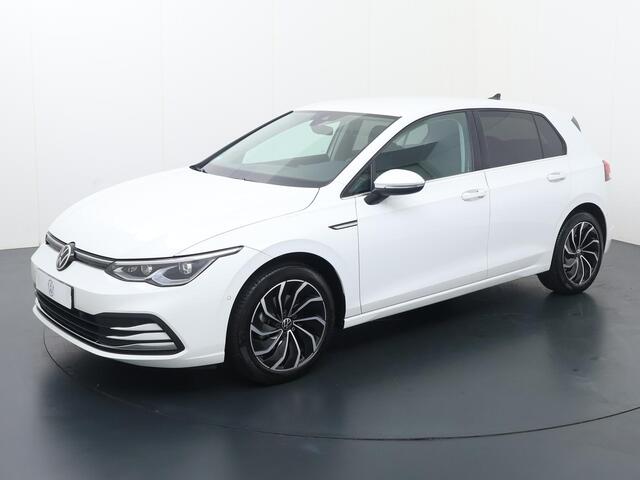 Volkswagen GOLF 1.5 TSI Style | 130 PK | Multifunctioneel stuurwiel | Cruisecontrol | Achteruitrij camera |