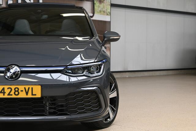 Volkswagen GOLF 1.4 eHybrid 245pk GTE | DCC | Leder | Panoramadak | Head-up | 100% (Dealer) onderhouden label