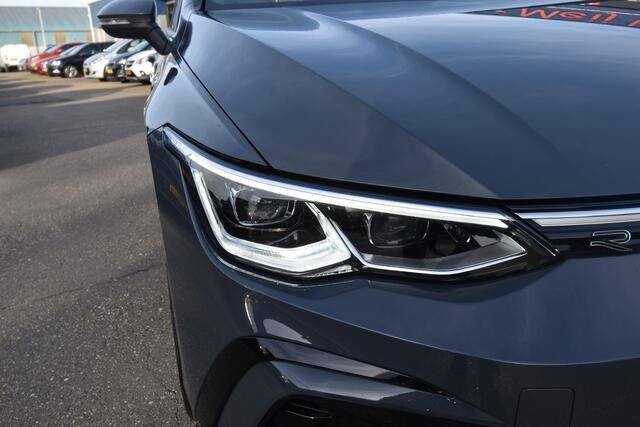 Volkswagen GOLF Variant 1.5 eTSI R-Line Business+ , TREKHAAK , VIRTUAL COCKPIT , CLIMATR , A UITROIJ CAM , LMV18 ,