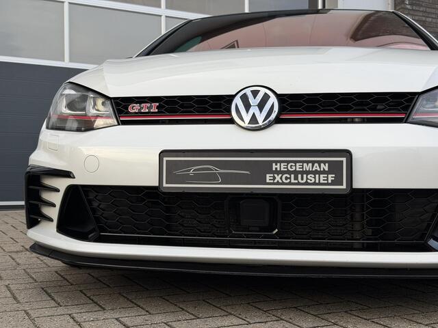 Volkswagen GOLF 2.0 TSI GTI Clubsport | RECARO | DYNAUDIO | ACC | CarPlay | Camera | Side Assist | Stoelverwarming