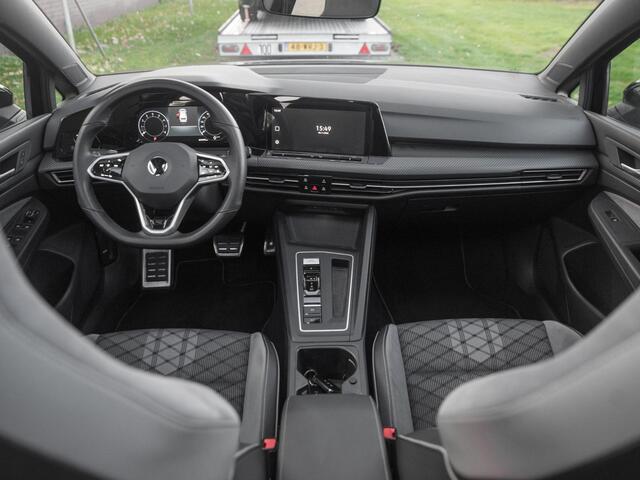 Volkswagen GOLF Variant 1.5 eTSI R-Line Pano ACC Stoelv