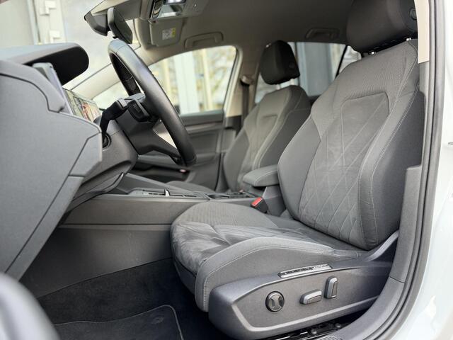 Volkswagen GOLF 1.4 eHybrid Style |SOH97%|Carplay|ACC|ErgoActive|Allseason