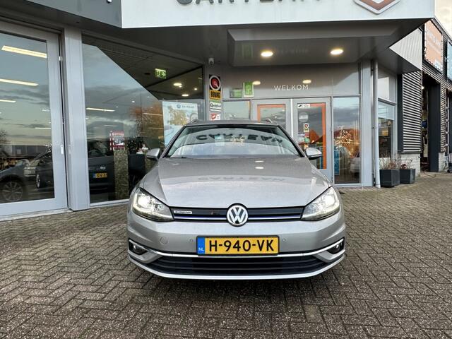 Volkswagen GOLF 1.5 TSI Highline | Carplay | Airco | ACC | Camera A + PDC