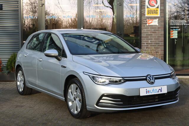 Volkswagen GOLF 1.5 eTSI 150pk DSG Style LED+/Keyless/Camera/Elek. stoel+mem/ACC/Dodehoek/17"