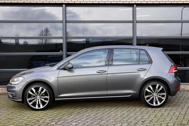 Volkswagen GOLF 1.0 TSI Comfortline Trekhaak|Camera|Netjes bereden!