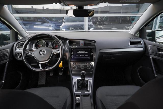Volkswagen GOLF 1.0 TSI Comfortline Trekhaak|Camera|Netjes bereden!
