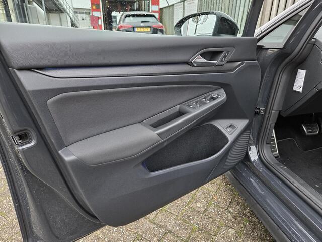 Volkswagen GOLF 1.4 eHybrid GTE 18"/IQ Light/PDC/Apple Carplay & Android Auto/Virtual Cockpit