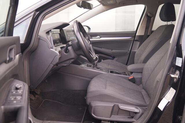 Volkswagen GOLF Variant 1.0 TSI 110pk Life -NAVI-ECC-PDC-