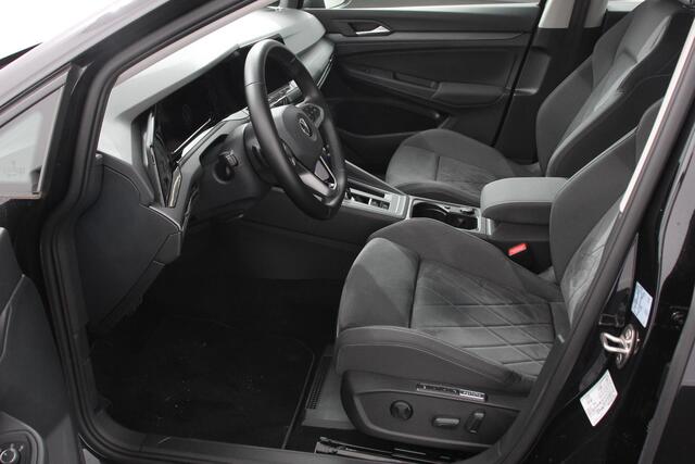 Volkswagen GOLF Variant 1.5 eTSI 150pk DSG Style | Navigatie | Apple Carplay/Android Auto | Parkeersensoren | Adaptive Cruise Control | Blind Spot Assist | Stoel-en stuurverwarming | Ledverlichting | Getinte ramen | Climate Control |