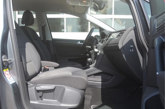 Volkswagen GOLF SPORTSVAN 1.5 TSI ACT Comfortline Cruise control, park. sensoren