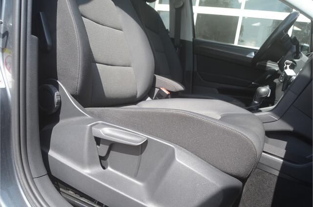 Volkswagen GOLF SPORTSVAN 1.5 TSI ACT Comfortline Cruise control, park. sensoren