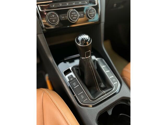 Volkswagen GOLF SPORTSVAN 1.2 TSI Business Ed.