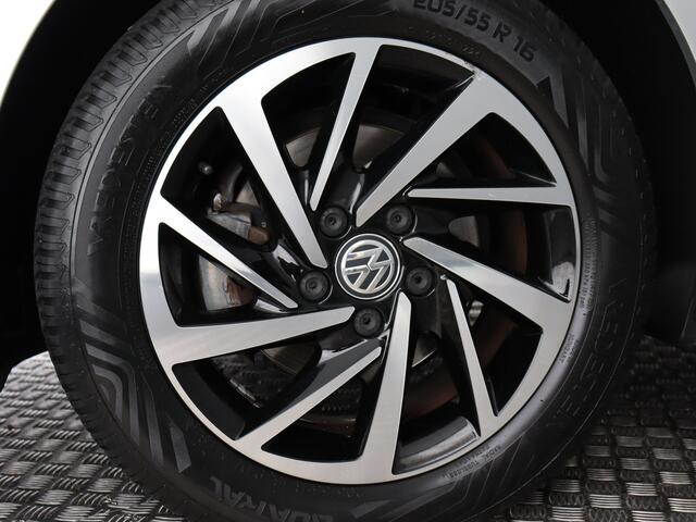 Volkswagen GOLF SPORTSVAN 1.0 TSI Highline Edition (Afn. Trekhaak / Navi / ACC / Camera)