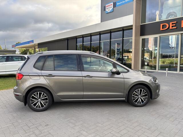Volkswagen GOLF SPORTSVAN 1.4 TSI 125pk Allstar Automaat I Trekhaak I Navi