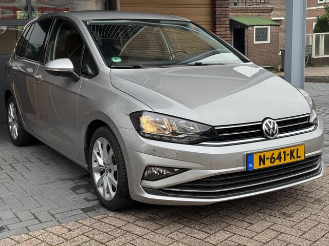 Volkswagen GOLF SPORTSVAN 1.5 TSI ACT Highline,Appl,Trekh,Cruise,Camera