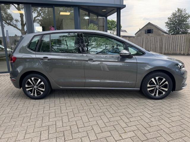 Volkswagen GOLF SPORTSVAN 1.0 TSI Highline Navi / PDC / Airco Achter rij camera /