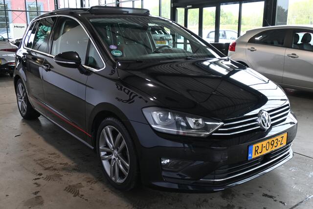Volkswagen GOLF SPORTSVAN 1.4 TSI Highline Automaat Panoramadak Navigatie Stoelverwarming Rijklaarprijs Inruil Mogelijk!