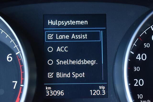 Volkswagen GOLF SPORTSVAN 1.5 TSI ACT R Line ACC Lane Camera Led Xenon