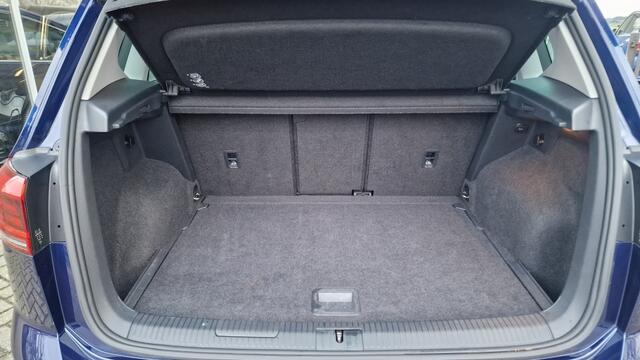 Volkswagen GOLF SPORTSVAN 1.5 TSI ACT Highline, Schuif kanteldak, Stoelverwarming, Trekhaa