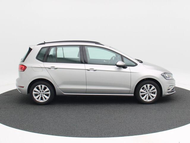 Volkswagen GOLF SPORTSVAN 1.0 TSi 115 Pk Automaat Comfortline | Adaptive Cruise | CarPlay | Navigatie | Camera | Stoelverwarming | 16 Inch | 39.222 Km!!