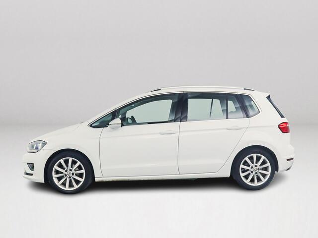 Volkswagen GOLF SPORTSVAN 1.2 TSI Highline | Parkeercamera | Stoelverwarming | Navigatie | Trekhaak