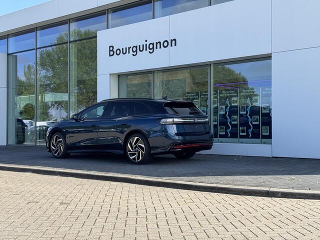 Volkswagen ID ID.7 Tourer Pro Limited Edition 77 kWh accu 286 pk | Massage Stoelen | Head-Up Display | Trekhaak | 360 Camera | Elektrische Stoelen | Elektrische Achterklep |