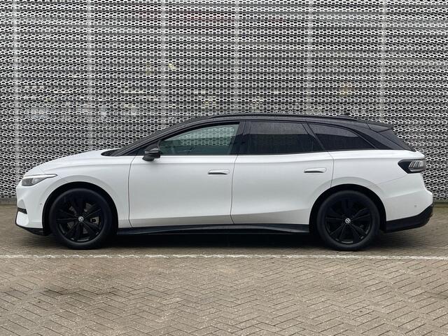 Volkswagen ID ID.7 Tourer 286PK Pro Business 77 kWh / Black Style / head-Up Display / Massage Stoelen / Matrix-Led Koplampen / 19'' LMV / VW