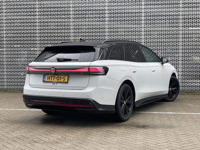 Volkswagen ID ID.7 Tourer 286PK Pro Business 77 kWh / Black Style / head-Up Display / Massage Stoelen / Matrix-Led Koplampen / 19'' LMV / VW
