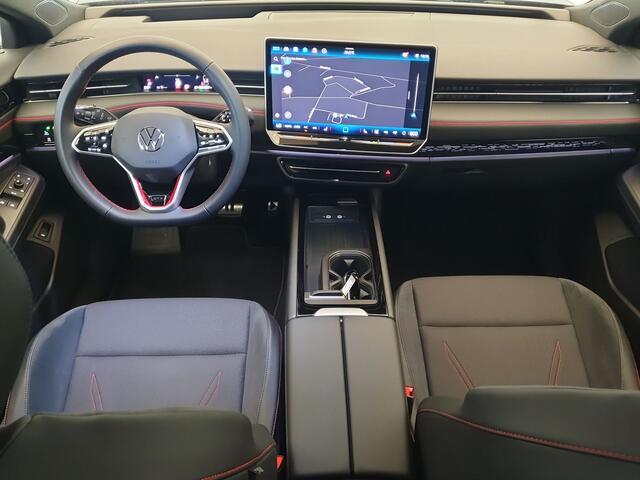 Volkswagen ID ID.7 Tourer GTX 86 kWh Wegklapbare trekhaak, Panoramadak, 360 camera