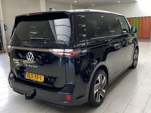 Volkswagen ID. Buzz Pro 8 Intro 150kWh [ Financiallease 646.78 per maand i COMPLE