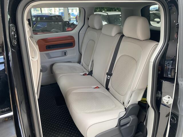 Volkswagen ID. Buzz Pro 8 Intro 150kWh [ Financiallease 646.78 per maand i COMPLE