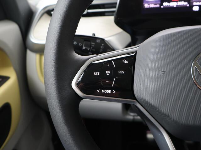 Volkswagen ID. Buzz Pro Advantage 204 Pk 82 kWh | First Edition | Elektr. Schuifdeuren & Achterklep | LM 20"Solna | Design Pakket | Open & Close Pakket Plus |