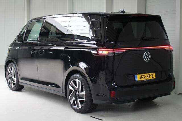 Volkswagen ID. Buzz Pro 77kWh 204PK IQ-Light | Trekhaak | Navigatie | El. schuifdeuren + achterklep | Stoelverwarming
