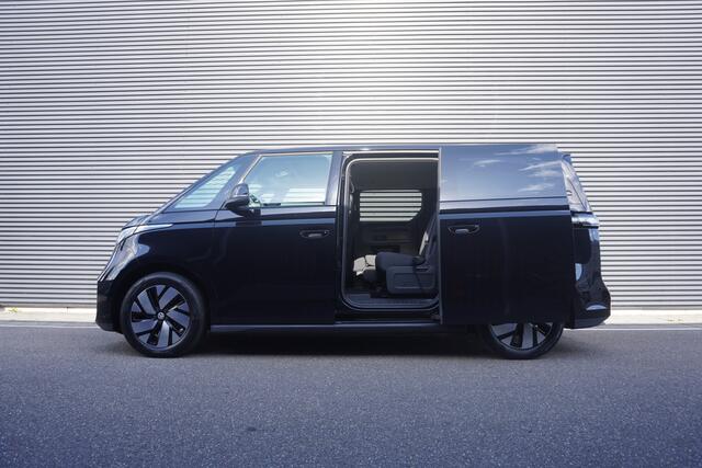 Volkswagen ID. Buzz Pro Advantage 204 pk, Stoelverwarming voor, elektrische voorruitverwarming, 19" lichtmetalen velgen, navigatie, LED matrix koplampen