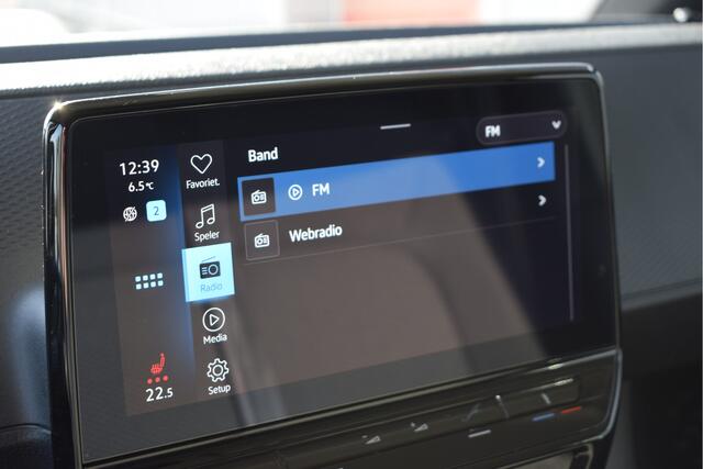 Volkswagen ID. Buzz Cargo 77 kWh 204pk Adaptive cruise, Carplay, Stoelverwarming,