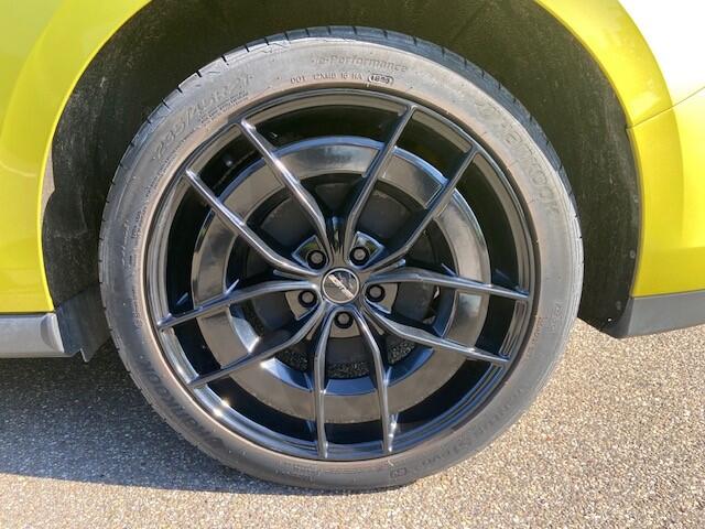 Volkswagen ID. Buzz Cargo 77 kWh 20 inch zwarte velgen , navigatie, camera