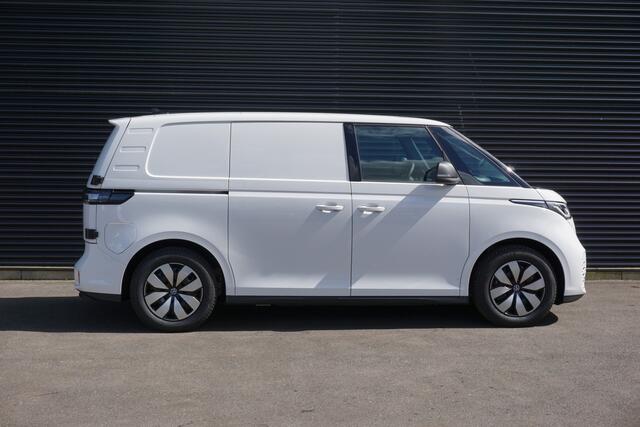 Volkswagen ID. Buzz Cargo L1H1 | 82 kWh accu | 286pk | nieuw model | Camera | Trekhaak | Cruise | Standkachel