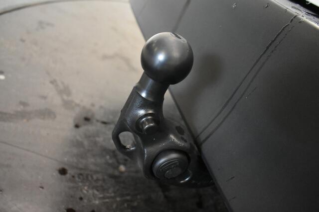 Volkswagen ID. Buzz Cargo Economy Business 79 kWh 100% SOH 286PK El-Trekh Adpt-Cruise Cam-PDC Carplay