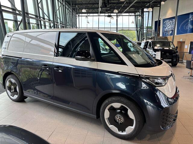 Volkswagen ID. Buzz Cargo Bedrijfswagens Anniversary Edition Elektromotor 210 kW (286 pk) | Anniversary Edition | Achterlichten LED, luxe uitgevoerd incl. dynamische knipperlichten | Hoge scheidingswand met vaste ruit en dimbare binnenspiegel | Bluetooth telefoonvoorbereiding incl