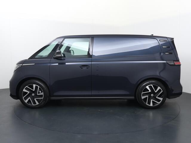 Volkswagen ID. Buzz Cargo Bedrijfswagens Bulli Edition Elektromotor 210 kW (286 pk) 2988 mm DEMO | IQ LED | Elektrische Schuifdeur + Achterklep | Navigatie Apple Carplay | PDC V+A + Camera | 2x Comfortstoelen + Armleuningen | Trekhaak Wegklapbaar