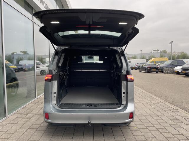 Volkswagen ID. Buzz Cargo Demo edition 286PK RWD | Trekhaak | 2 zits | LED MATRIX |