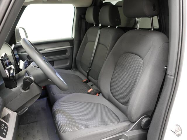 Volkswagen ID. Buzz Cargo 77 kWh 204pk Trekhaak 3zits LED Cruise control Navigatie/ Apple Carplay Achterklep