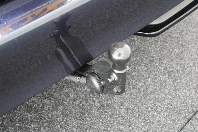 Volkswagen ID. Buzz Cargo 77 kWh 204pk Trekhaak Camera Leder Keyless Navigatie