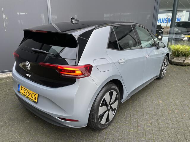 Volkswagen ID.3 Pro Advantage 58 kWh //NIEUW/ Subsidie regeling nog tot 31-12-2024 Clim. control - Cruise control - Parks.v+a - stuur en v.stoelen vw - Park Assist - Tel/Connect/radio - MFL stuurwiel - ramen E-VZ - Spiegels E-V+V