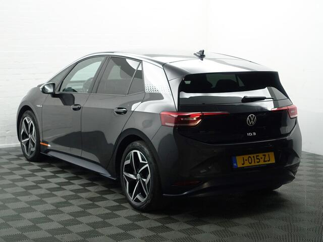 Volkswagen ID.3 First Plus 58 kWh Aut- Stuur/Stoelverwarming, CarPlay, Sfeerverlichting, Ada Cruise, Standkachel, Xenon led, Dynamic Select