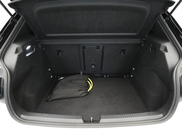 Volkswagen ID.3 Pure Oranje Edition 52 kWh Navi via App Pdc Clima Pdc 253