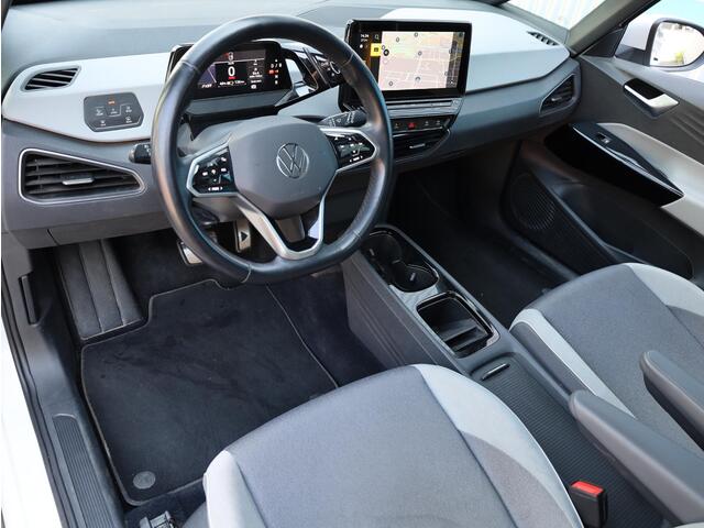 Volkswagen ID.3 Pro 58 kWh 150KW | Panodak | Warmtepomp | IQ Light Matrix | Keyless | Achteruitrijcamera | Stoel&stuurverwarming |